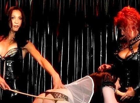 Domina Kate & Illucia