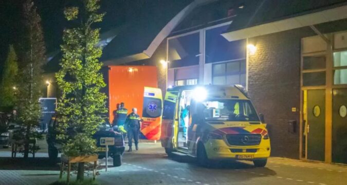 Verdachte van neersteken klant bij sm-seksdate draait de zaak om: ‘Híj zat míj achterna met een bijl!’