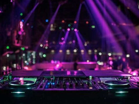 Amanda – Dominante DJ