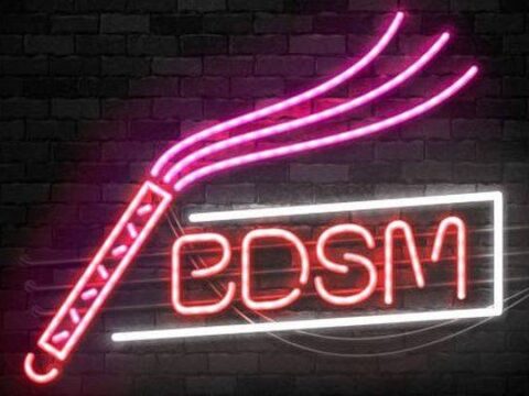‘Ik voelde me schuldig, omdat ik van bdsm hou, maar mijn man reageerde geweldig’